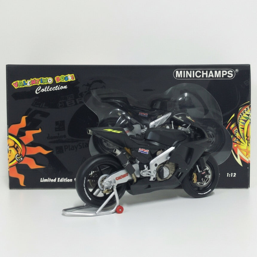 Minichamps Scale 1:12 Valentino Rossi VR46 Pre Season Test 2002 Model Bike