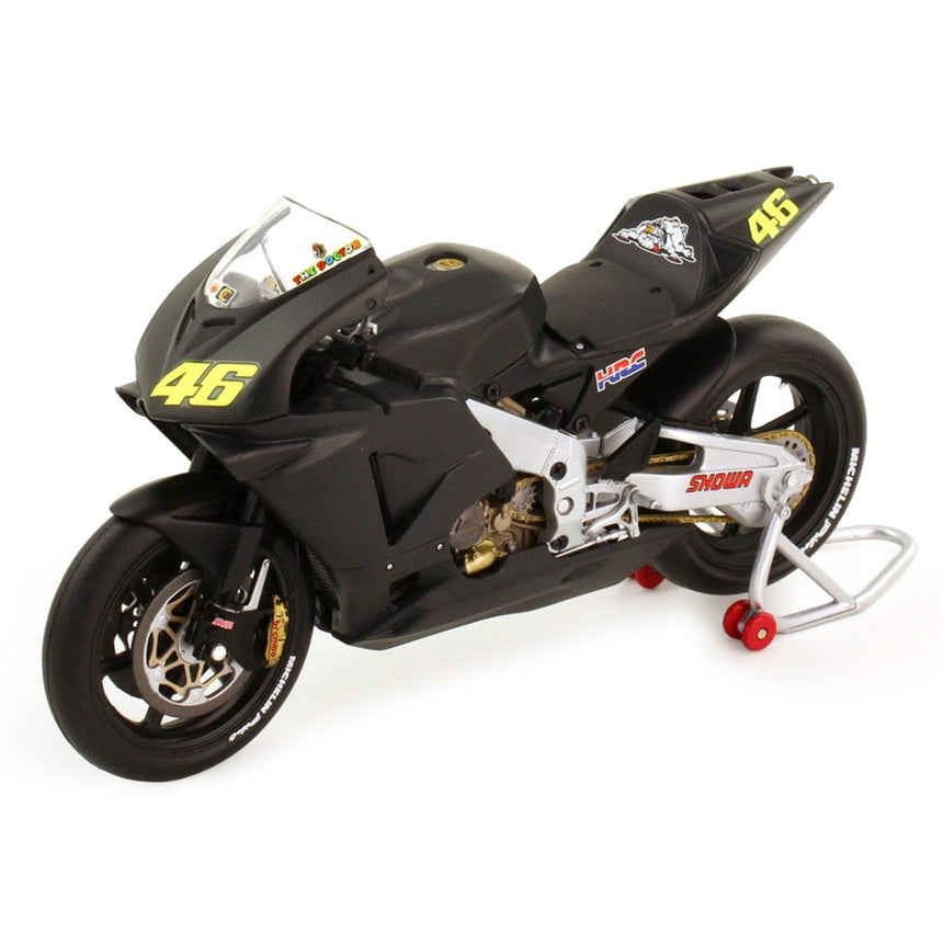 Minichamps Scale 1:12 Valentino Rossi VR46 Pre Season Test 2002 Model Bike