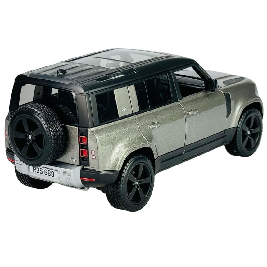 Bburago 1:24 Land Rover 2022 Defender 110 Diecast Model Car