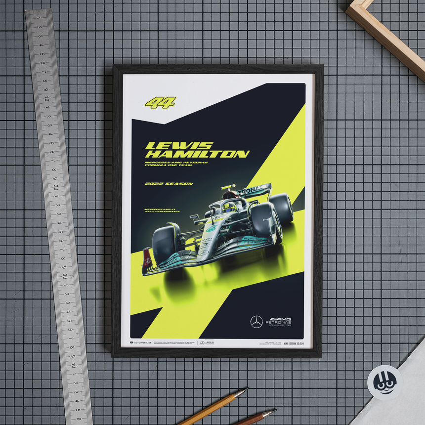 Automobilist Mercedes-AMG Petronas F1 Team Lewis Hamilton 2022 Poster