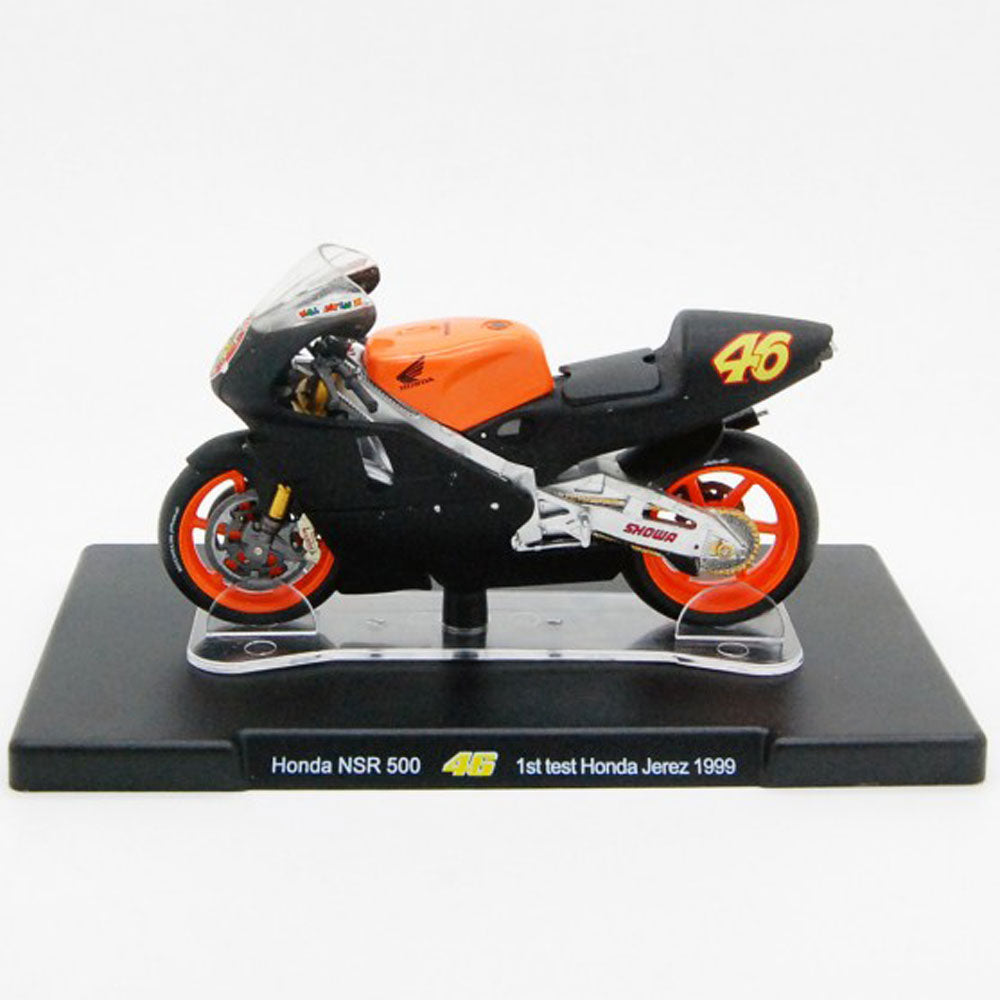 1:18 Honda NSR 500 46 Valentino Rossi 1st Test Honda Jerez 1999 Model Bike
