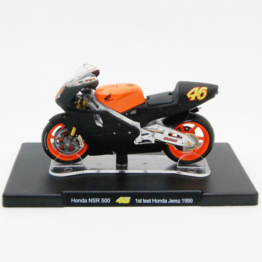 1:18 Honda NSR 500 46 Valentino Rossi 1st Test Honda Jerez 1999 Model Bike