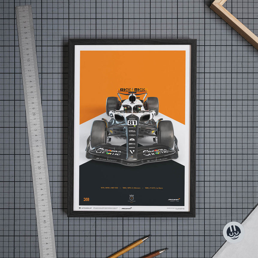 Automobilist McLaren Formula 1 Team Oscar Piastri Triple Crown Livery Print Poster