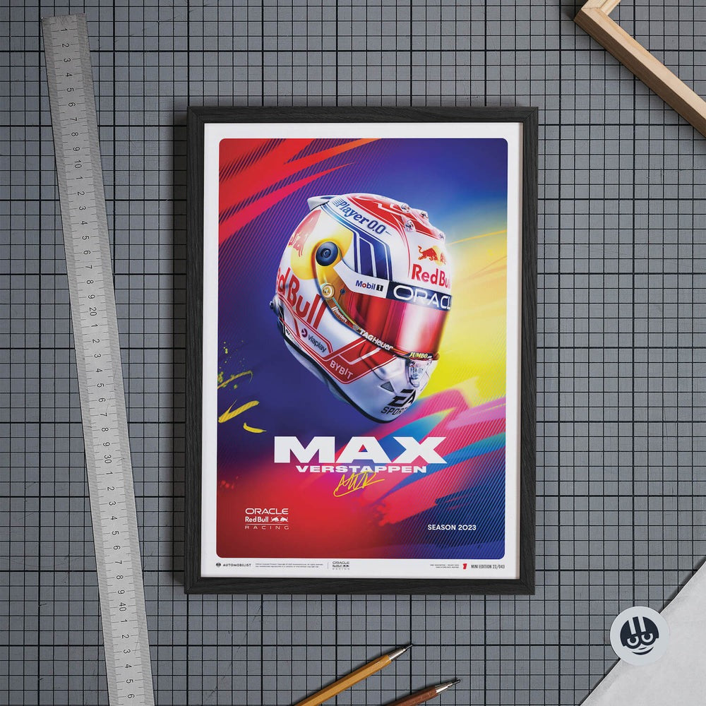 Automobilist Oracle Red Bull Racing Max Verstappen Helmet 2023 Print Poster