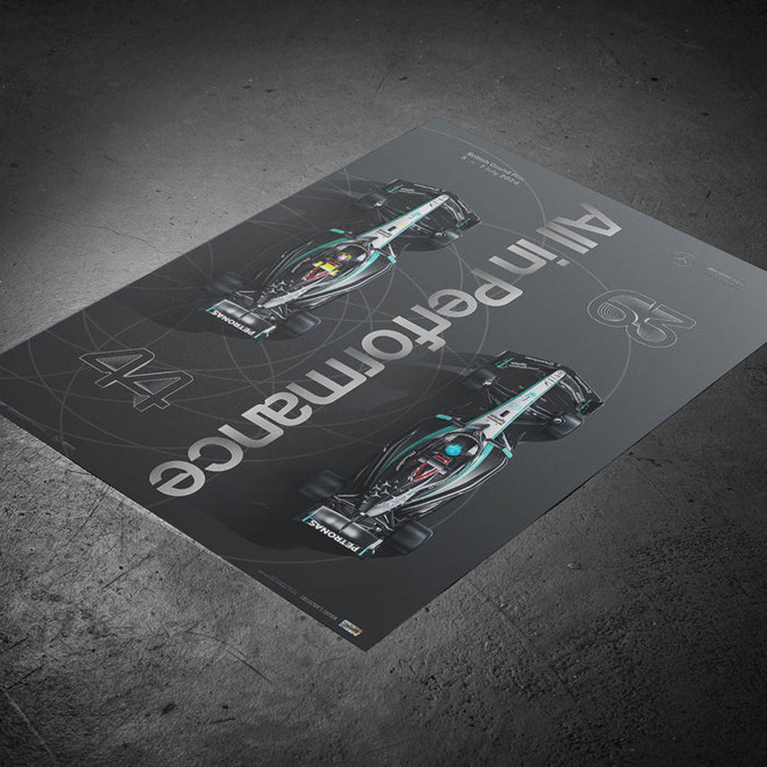 Automobilist Mercedes-AMG Petronas Formula 1 Team British GP 2024 Print Poster