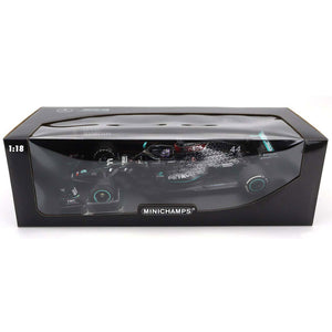 Minichamps 1:18 Mercedes AMG Petronas Lewis Hamilton Winner British GP 2020 Limited Edition Model
