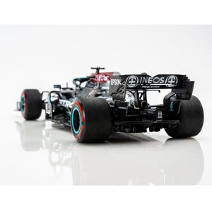 Minichamps 1/18 Mercedes AMG Petronas Lewis Hamilton Bahrain GP 2021 Limited Edition Model