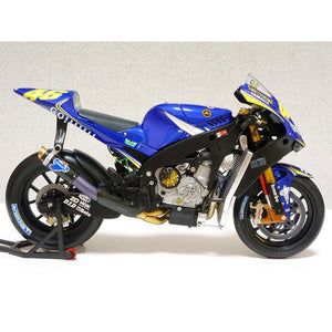 MInichamps 1:12 Yamaha YZRM1 Valentino Rossi VR46 2005 World Champion Model Bike