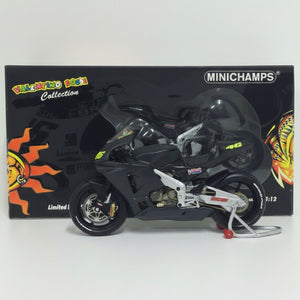 Minichamps Scale 1:12 Valentino Rossi VR46 Pre Season Test 2002 Model Bike