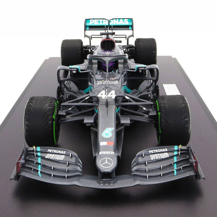 Minichamps 1:12 Mercedes AMG Petronas Lewis Hamilton Diecast Model Car