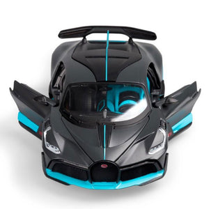 Maisto 1:24 Special Edition Black/Blue Bugatti Divo Diecast Model Car