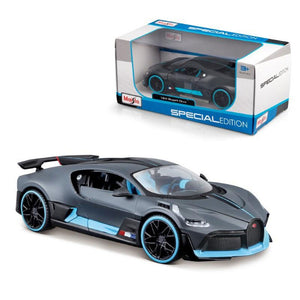 Maisto 1:24 Special Edition Black/Blue Bugatti Divo Diecast Model Car