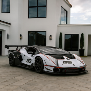 Bburago 1:24 Lamborghini Essenza SCV12 Model Car