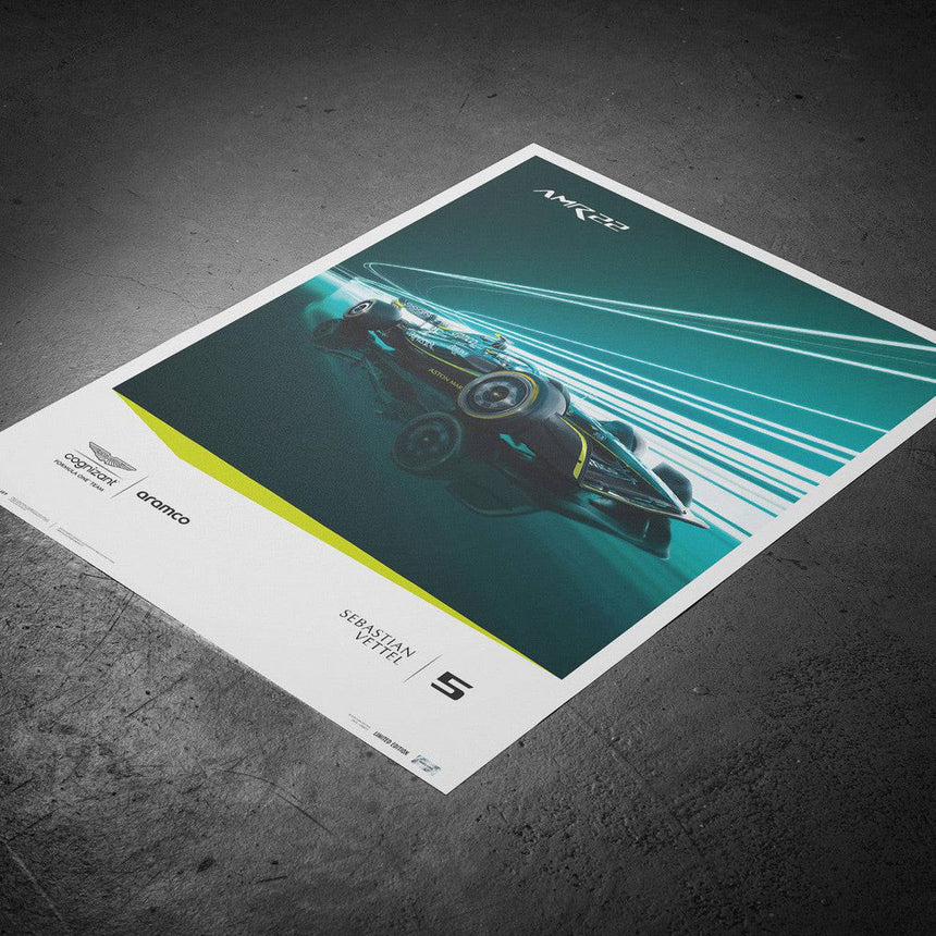Automobilist Aston Martin Aramco F1 Team Sebastian Vettel 2022 Print Poster