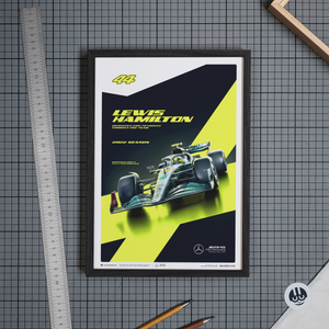 Automobilist Mercedes-AMG Petronas F1 Team Lewis Hamilton 2022 Poster
