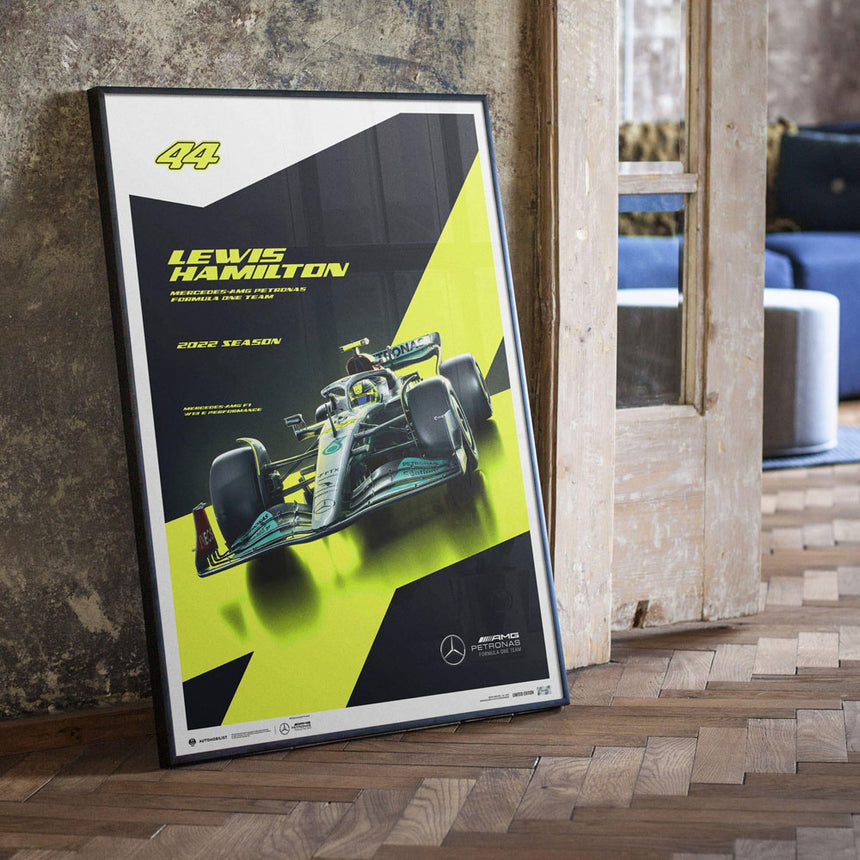 Automobilist Mercedes-AMG Petronas F1 Team Lewis Hamilton 2022 Poster